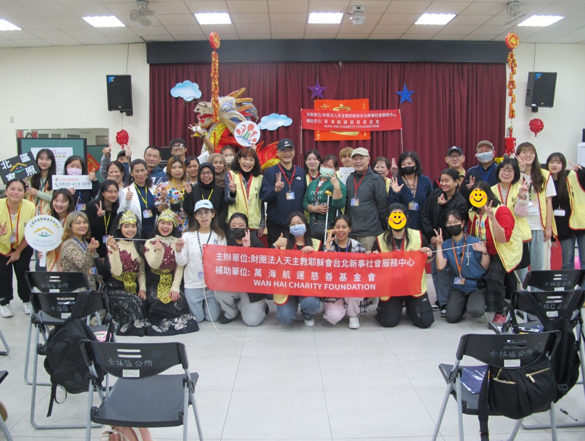 a basket with pillows and a blanket